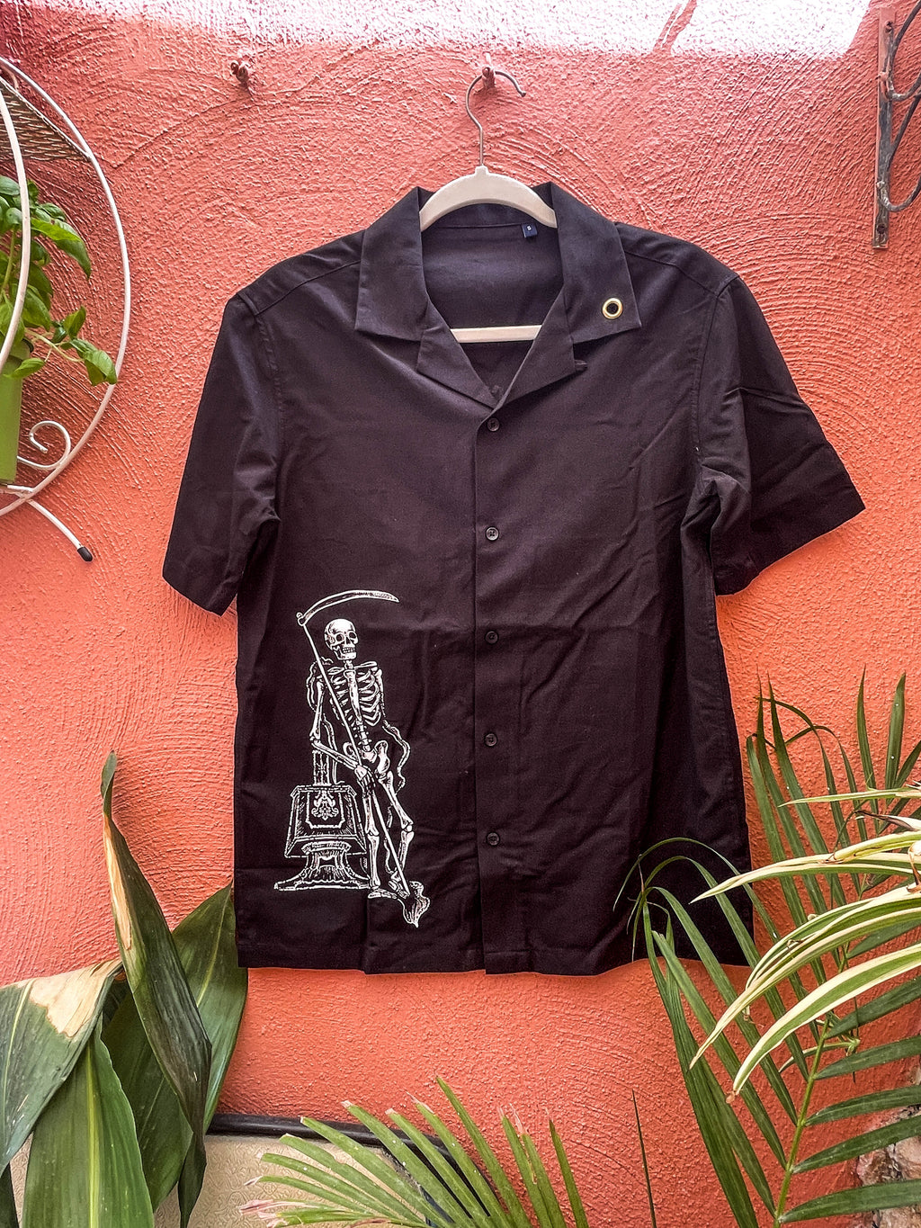 ILLUM ĦAJ U GĦADA MEJJET / MEMENTO MORI WORK SHIRT