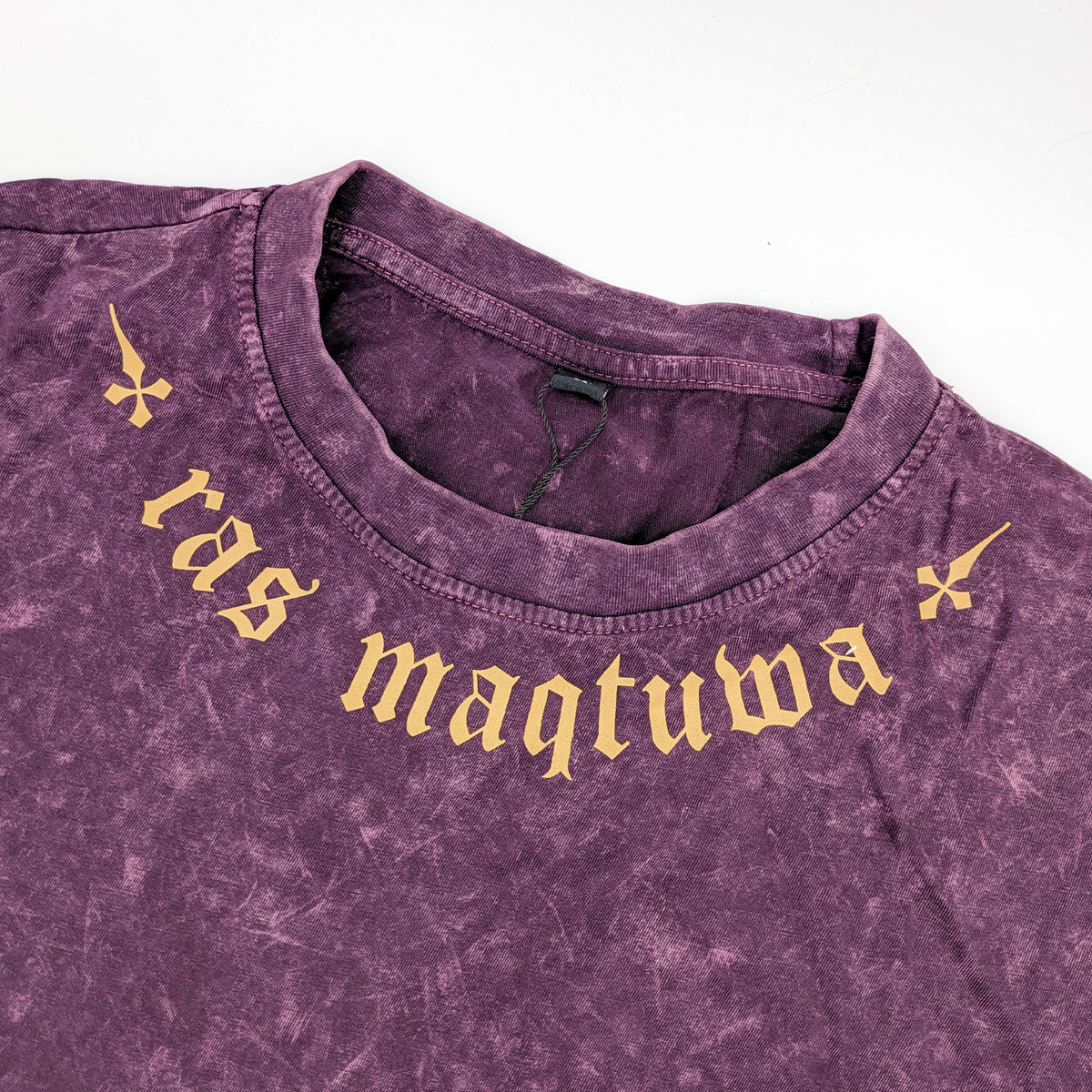 RAS MAQTUWA / MALTESE IDIOM gothic tee
