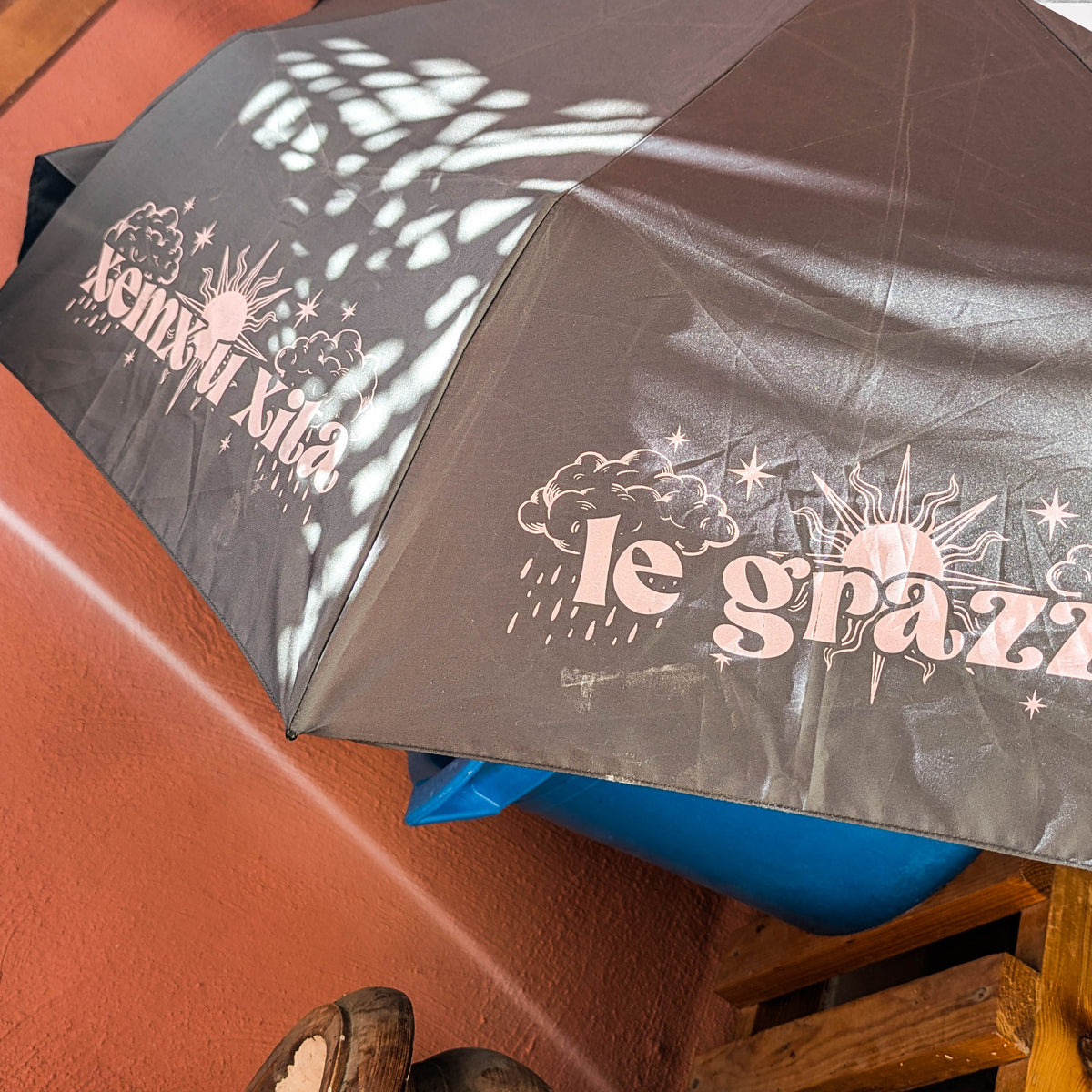 XEMX U XITA LE GRAZZI / Maltese hand printed FOLDING UMBRELLA
