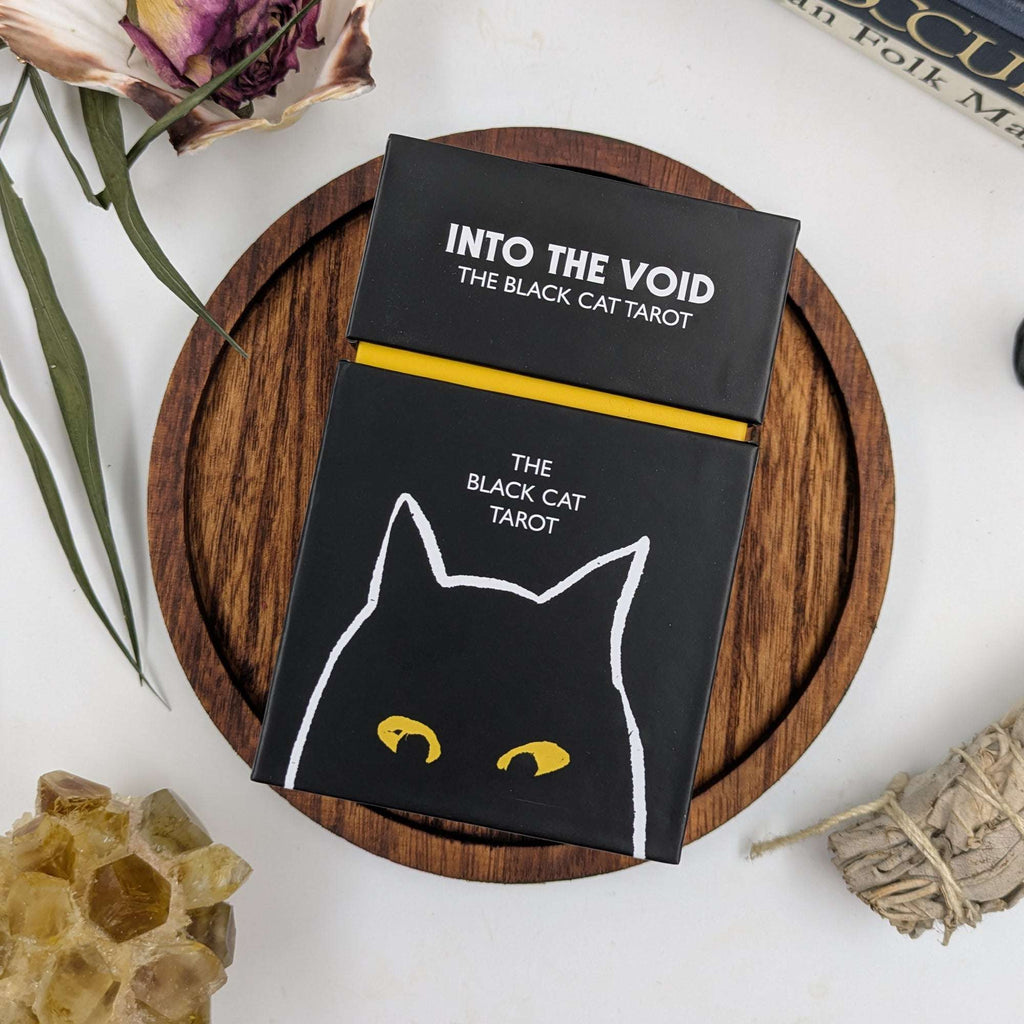 Into the void - The black cat tarot deck (from the creator)