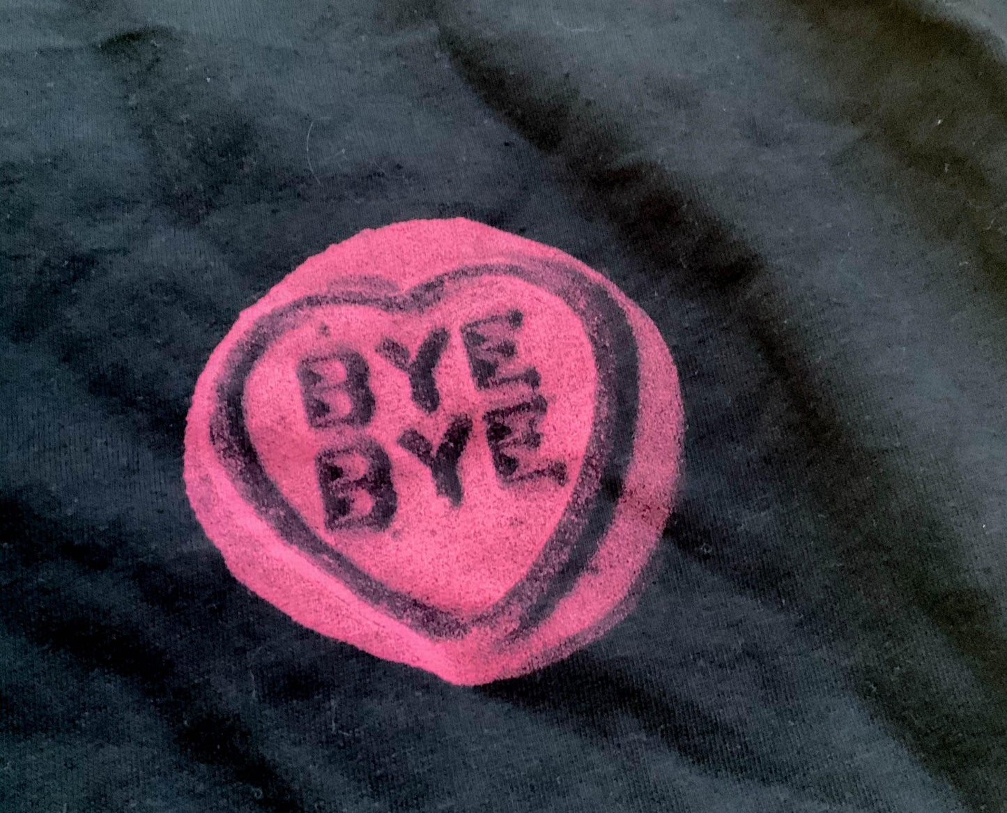 Superlove Love Heart Bye Bye Screen Printed T-Shirt - Cat Magic Collective