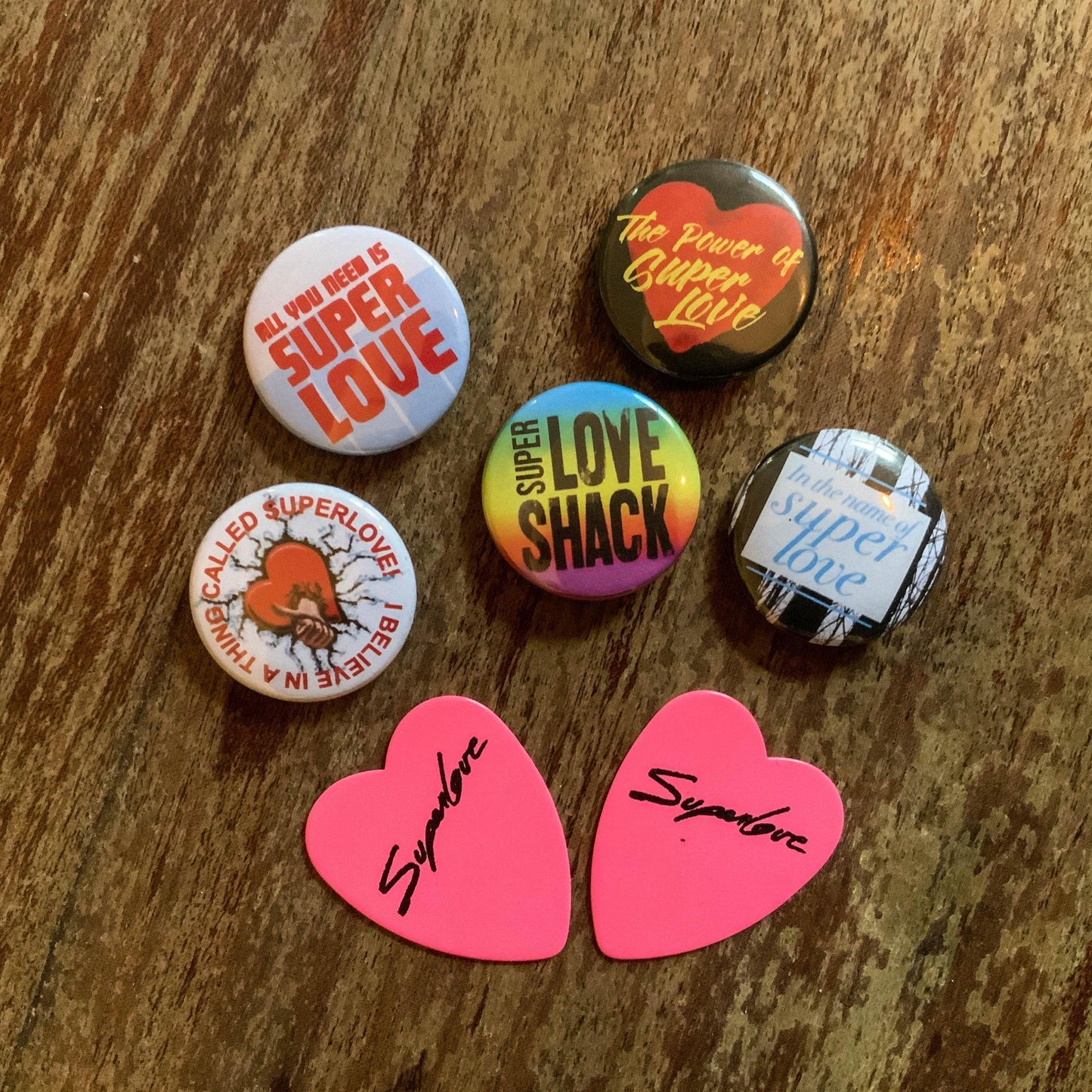 Superlove Pin Badge and Plectrum Set - Cat Magic Collective